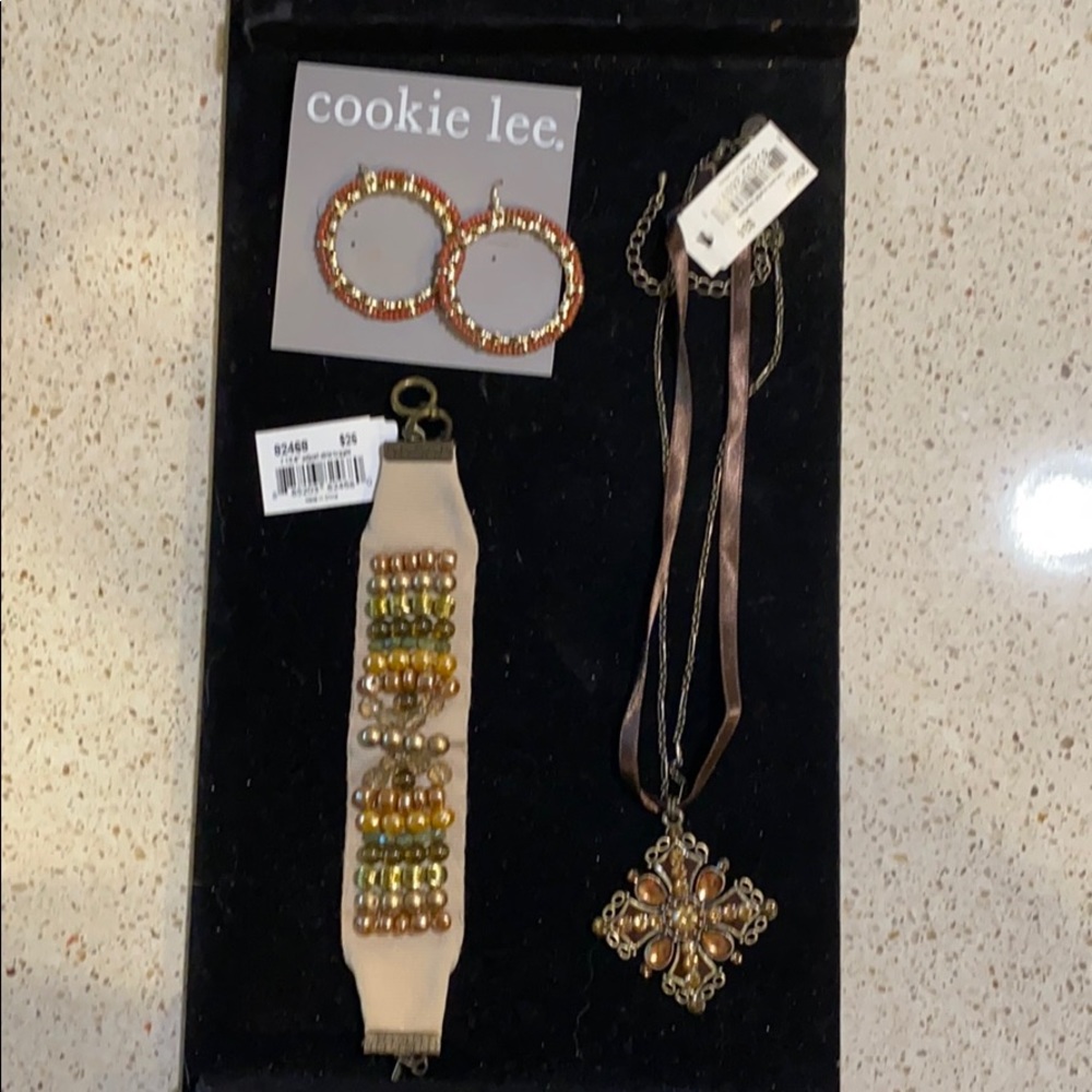 Cookie Lee—NWT—4 pieces